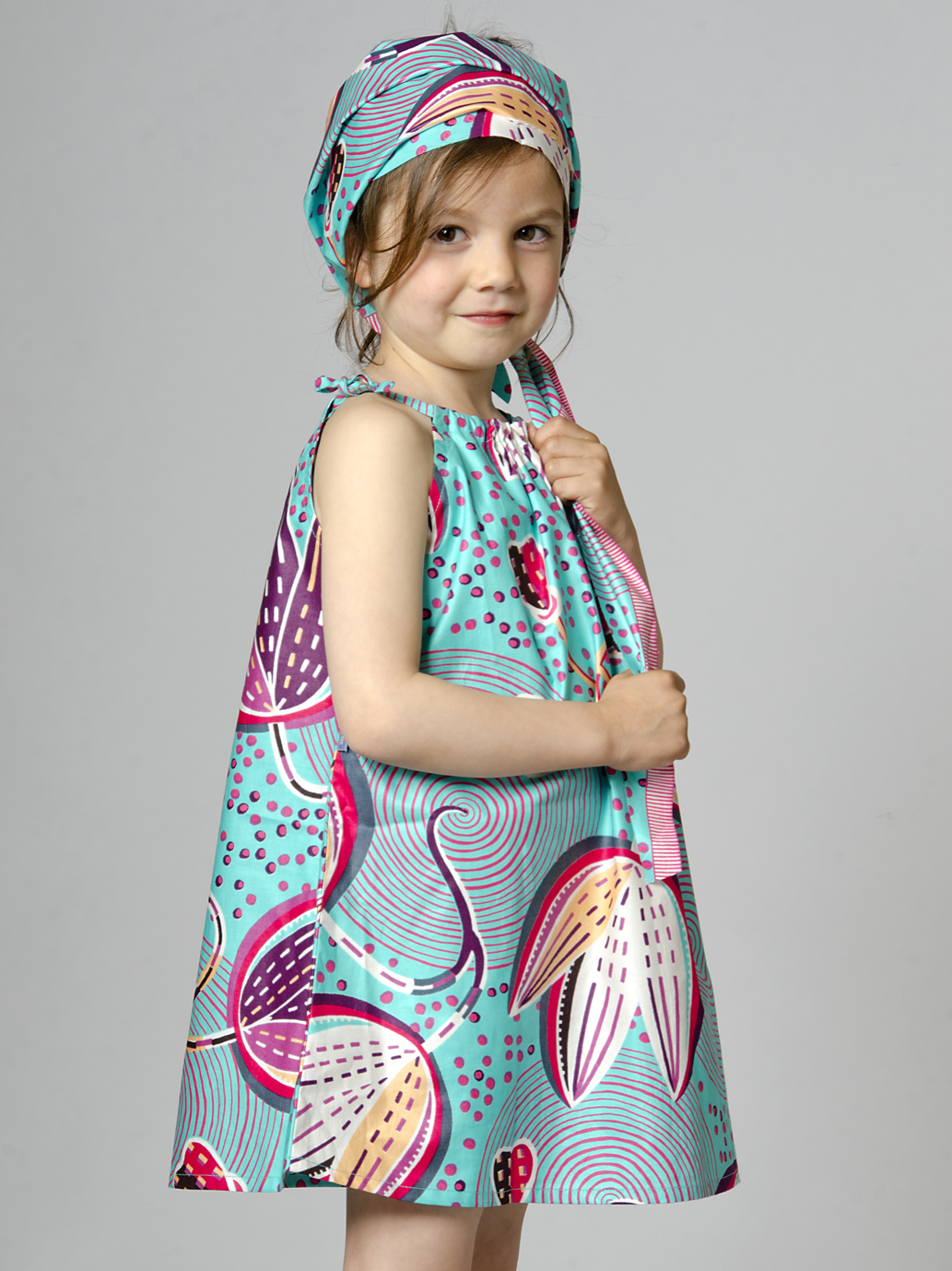 vestit AA.   DISPONIBLE